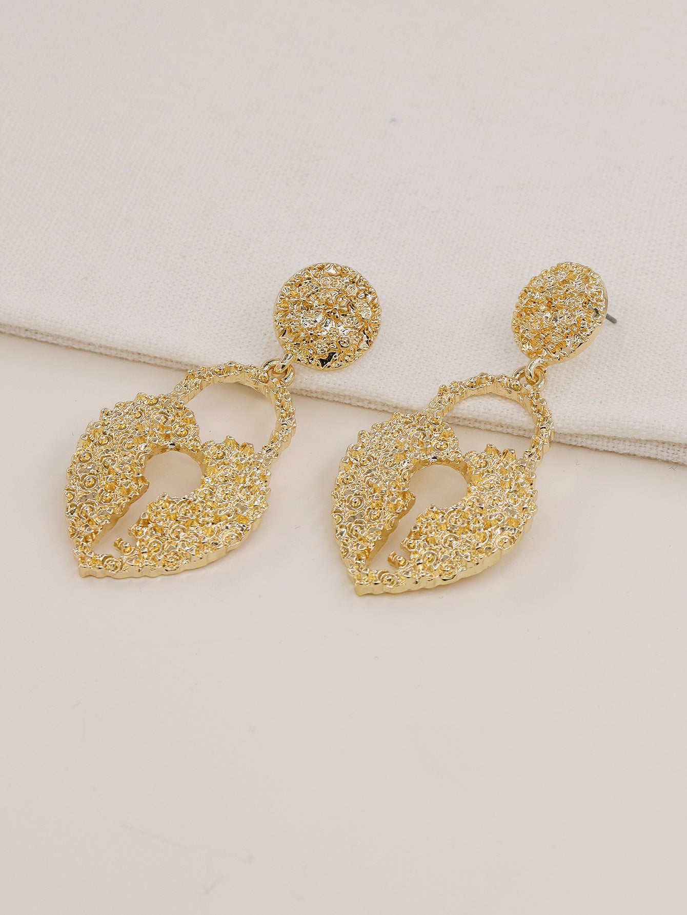 Metallic Lock Heart Earrings - Vienna Verve Collection