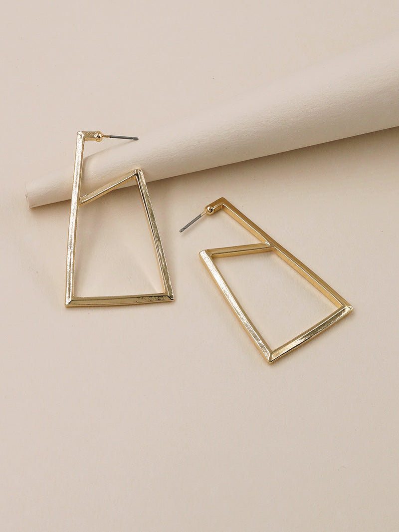 Metallic Texture Vienna Verve Earrings in Geometric Design