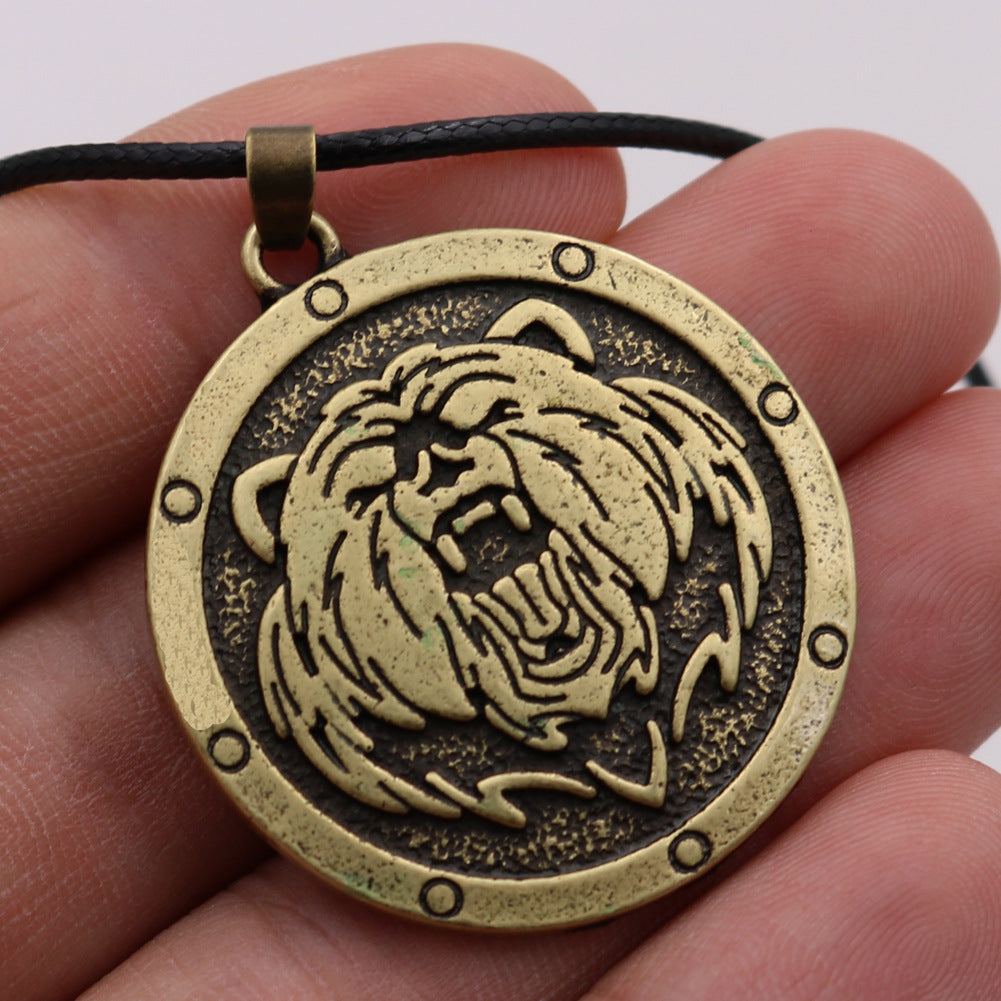 Explosive Foreign Trade Grizzly Bear Pendant Necklace with Bear Claw Charm - European and American Men's Jewelry