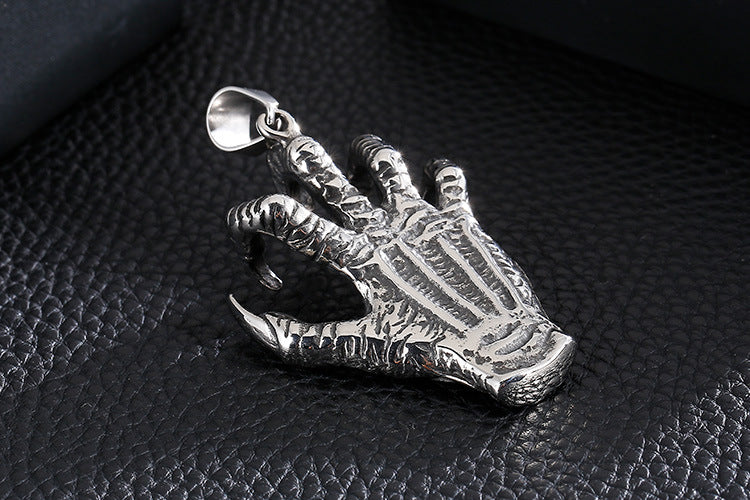 Domineering Devil's Hand Stainless Steel Dragon Claw Skull Pendant - Retro Titanium Steel Jewelry for Men