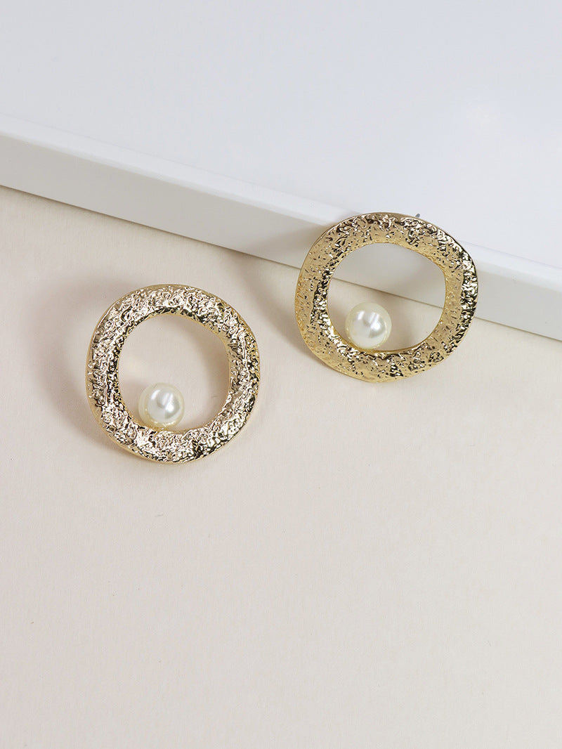 Geometric Circle Pearl Earrings with Metal Texture - Vienna Verve Collection