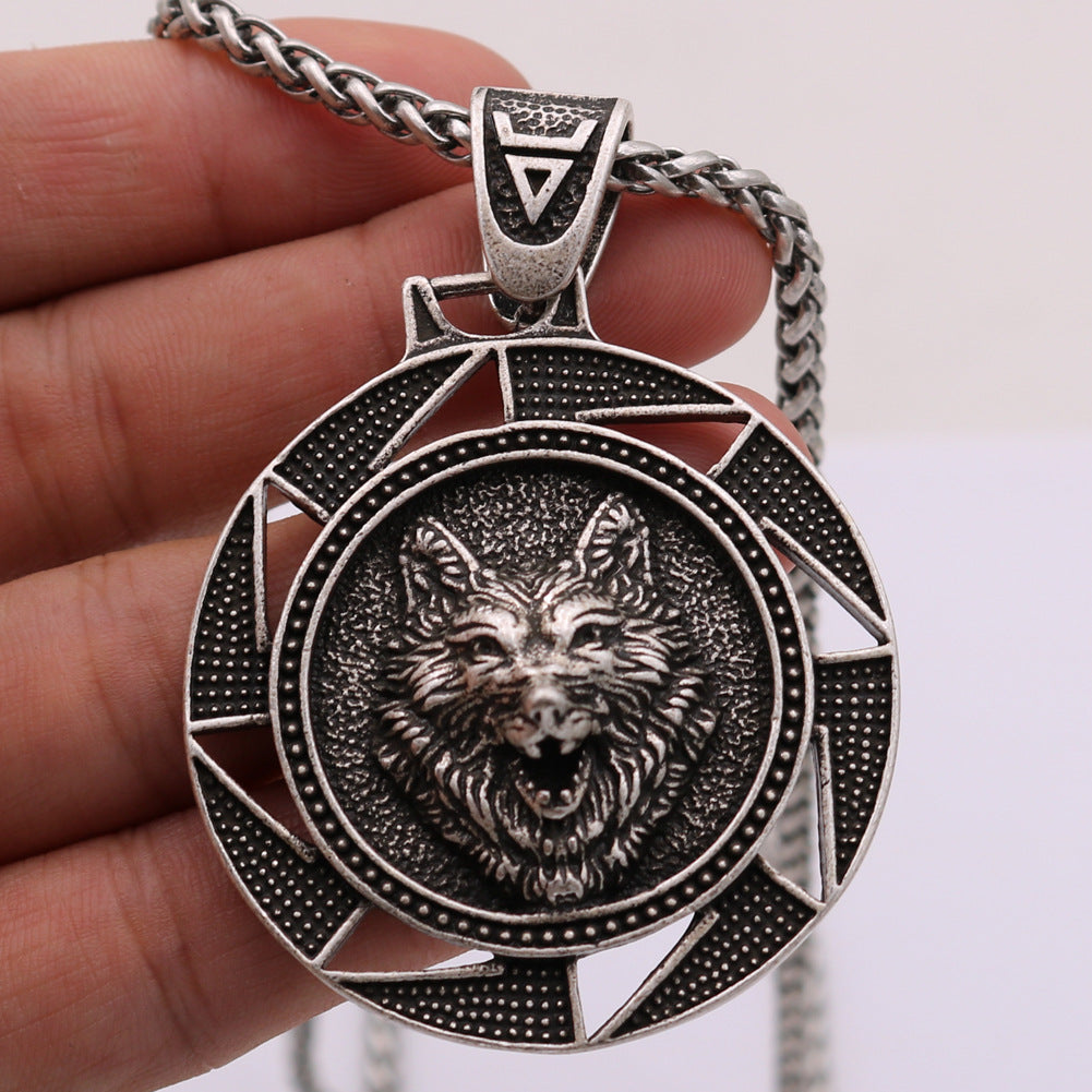 Viking Celtic Wolf Head Necklace - Retro Men's Personalized Pendant