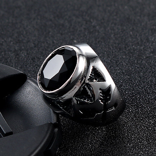 Stylish Retro Men's Titanium Steel Ring with Black Zircon Inlay – Trendy Fashion Jewelry for Men