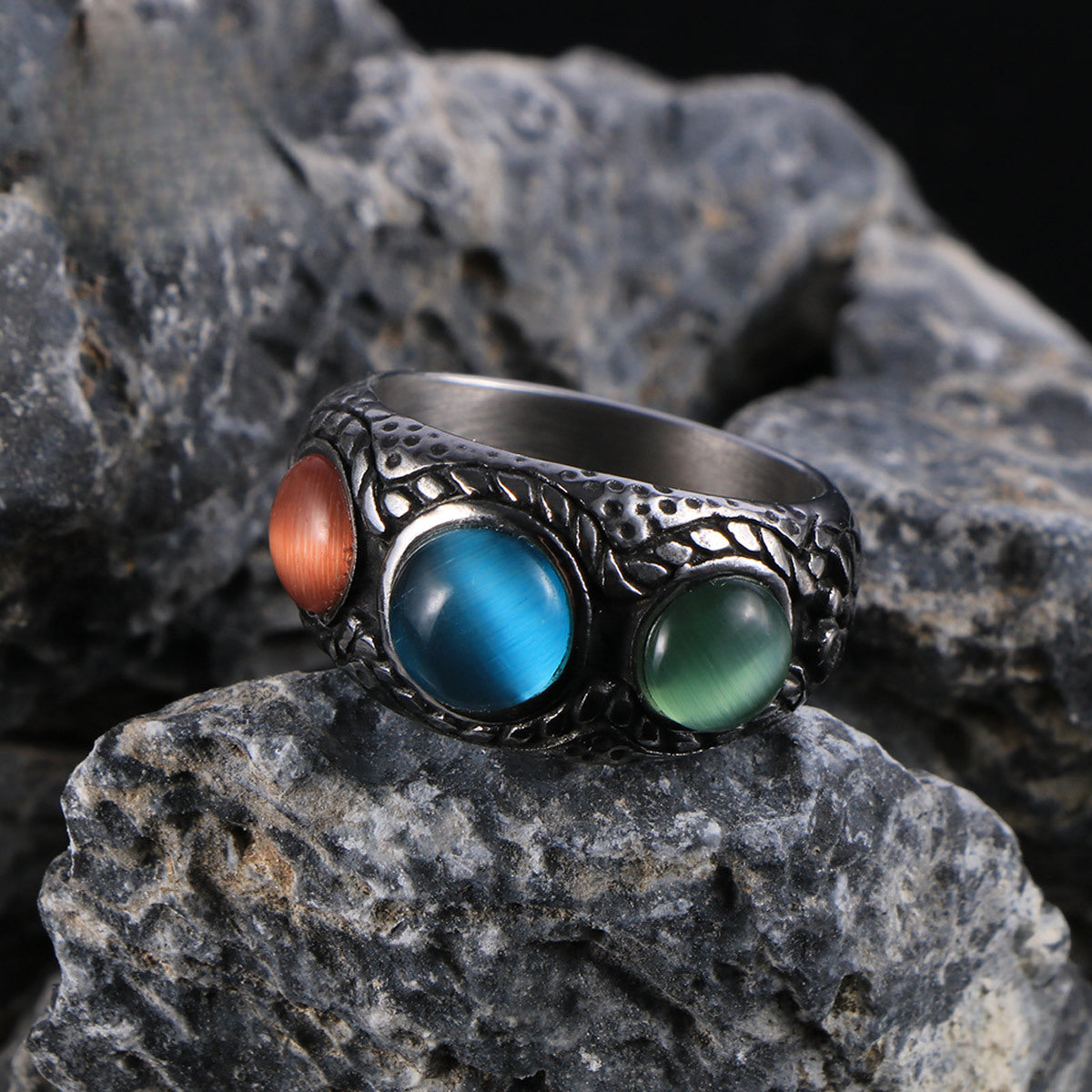 Retro Ethnic Opal Ring for Men – Court-Inlaid Titanium Steel Jewelry in Sizes 7-12