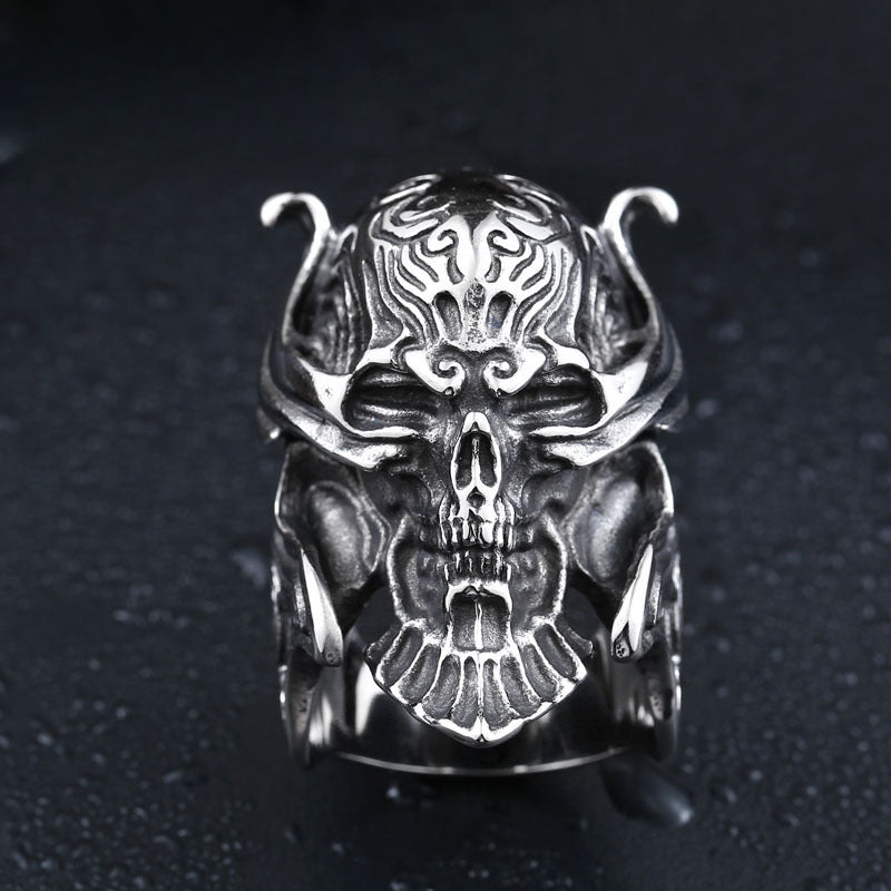 Japanese Trendy Titanium Steel Men's Wolf Ring - Retro Jewelry Wholesale for Men