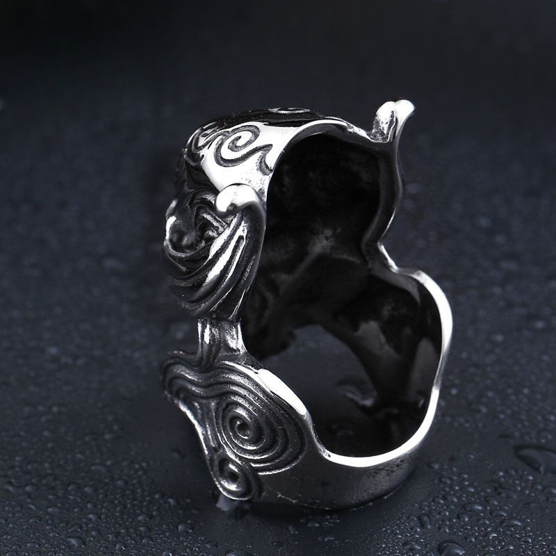 Japanese Trendy Titanium Steel Men's Wolf Ring - Retro Jewelry Wholesale for Men