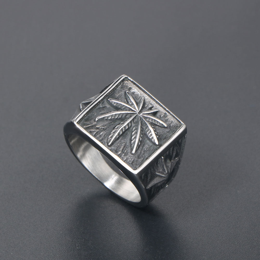 Trendy Retro Punk Leaf Ring for Men - Personalized Titanium Steel Fashion Accessory