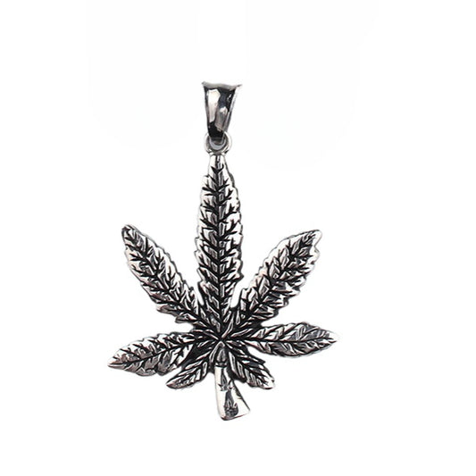 Timeless Maple Leaf Titanium Steel Pendant for Men - Retro Classic Trend