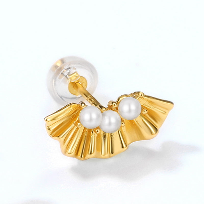Round Pearl Gesang Flower Petal Sterling Silver Stud Earrings