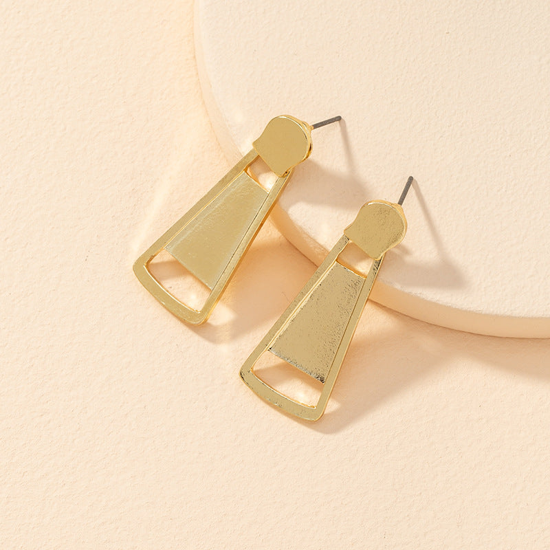 Metal Pull Buckle Earrings - Vienna Verve Collection