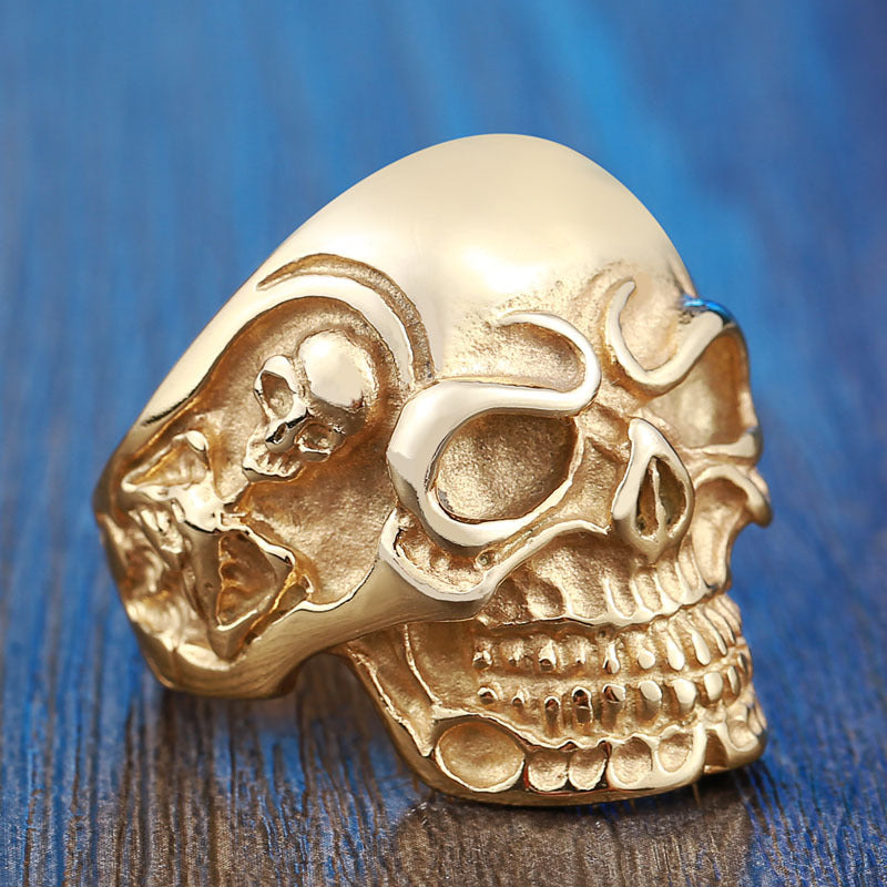 Retro Gold-Plated Punk Skull Ring for Men - Edgy Stainless Steel Jewelry - Wholesale European & American Style