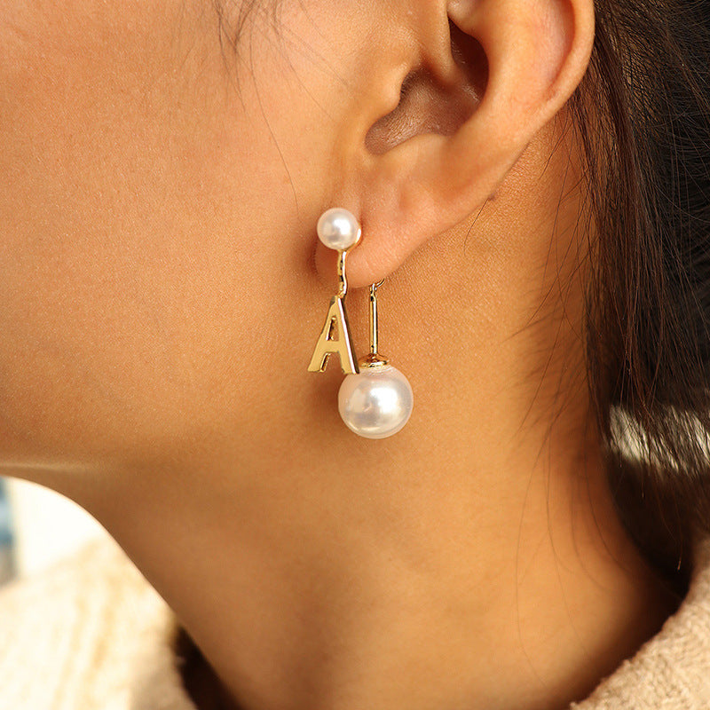 Chic Pearl Earrings - Vienna Verve Collection