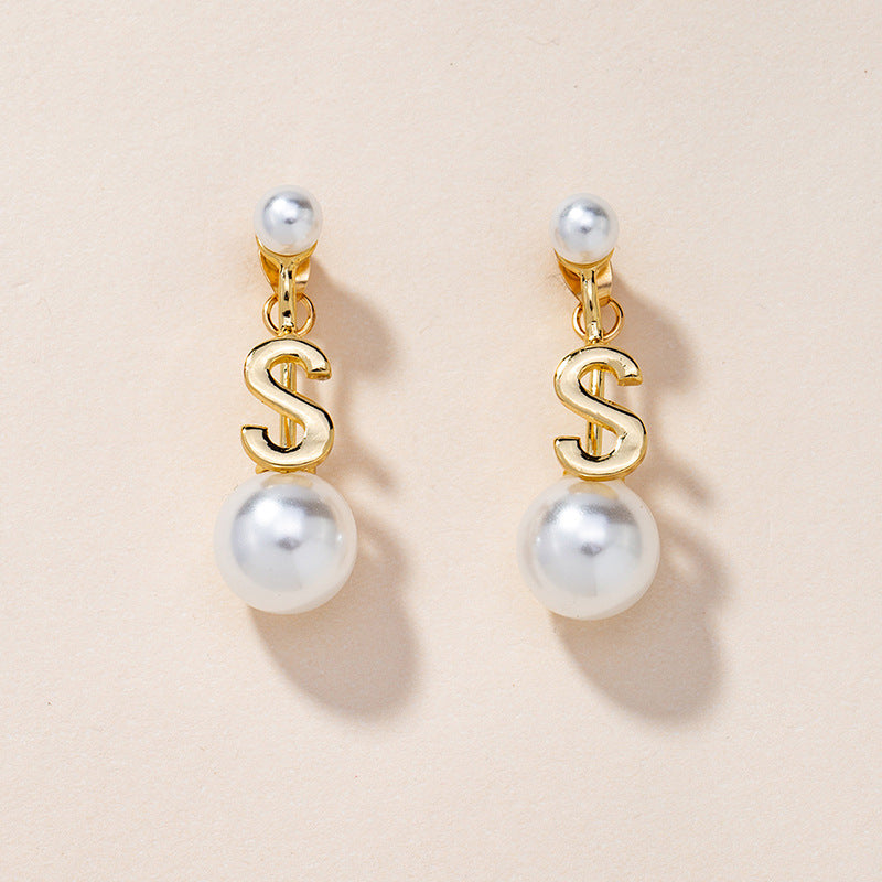 Chic Pearl Earrings - Vienna Verve Collection