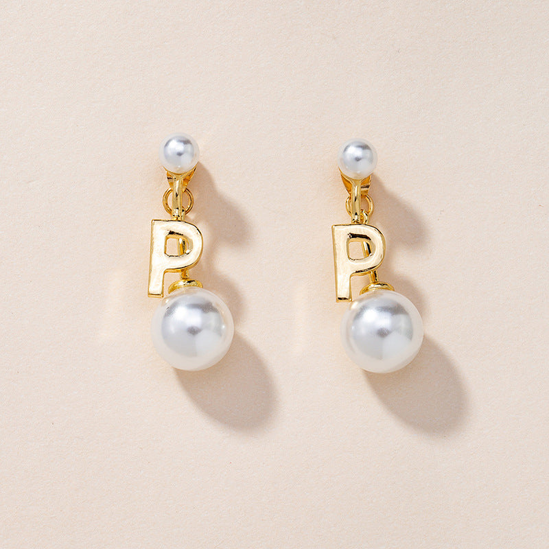 Chic Pearl Earrings - Vienna Verve Collection