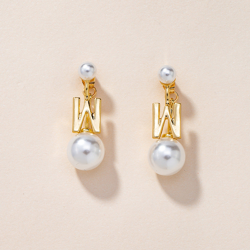 Chic Pearl Earrings - Vienna Verve Collection