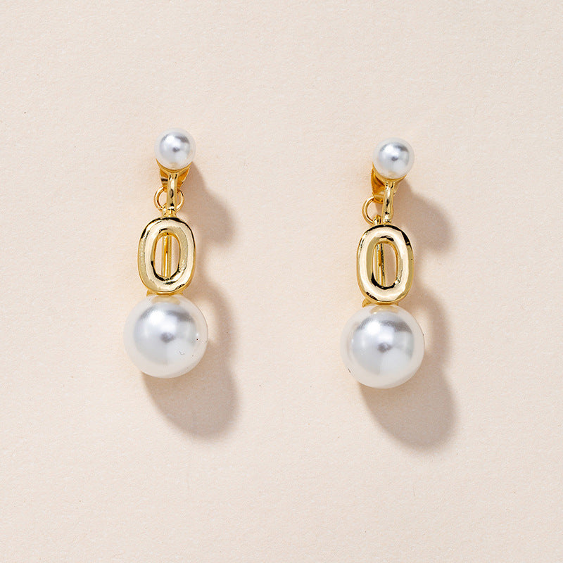 Chic Pearl Earrings - Vienna Verve Collection