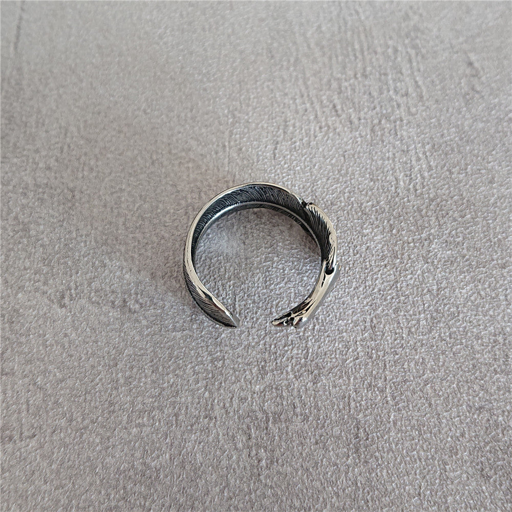 Retro Titanium Steel Ring with Feather Design