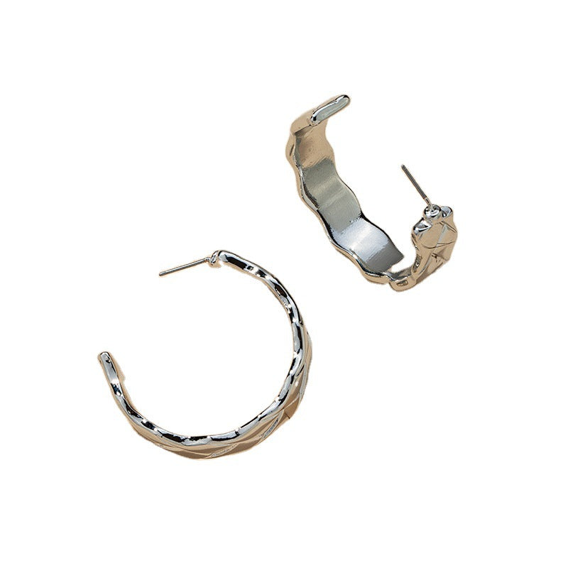 Metallic C-Shaped Earrings - Vienna Verve Collection