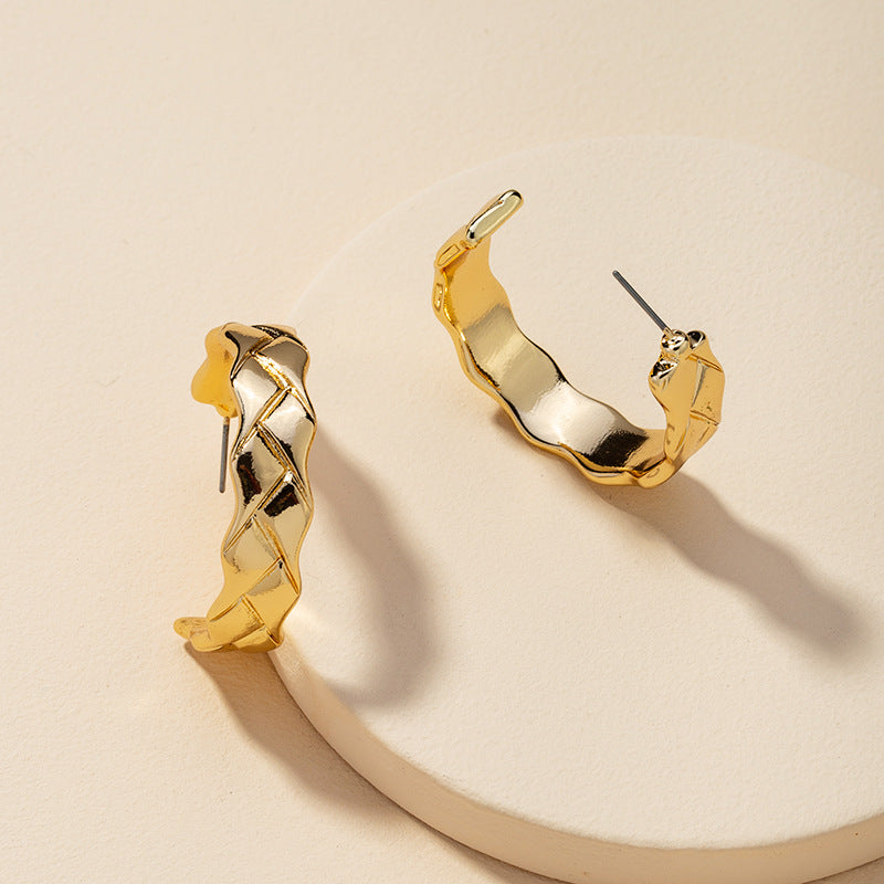 Metallic C-Shaped Earrings - Vienna Verve Collection