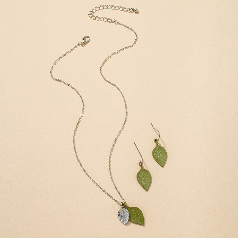 Green Leaf Earrings and Necklace Set with Cross-Border Retro Charm