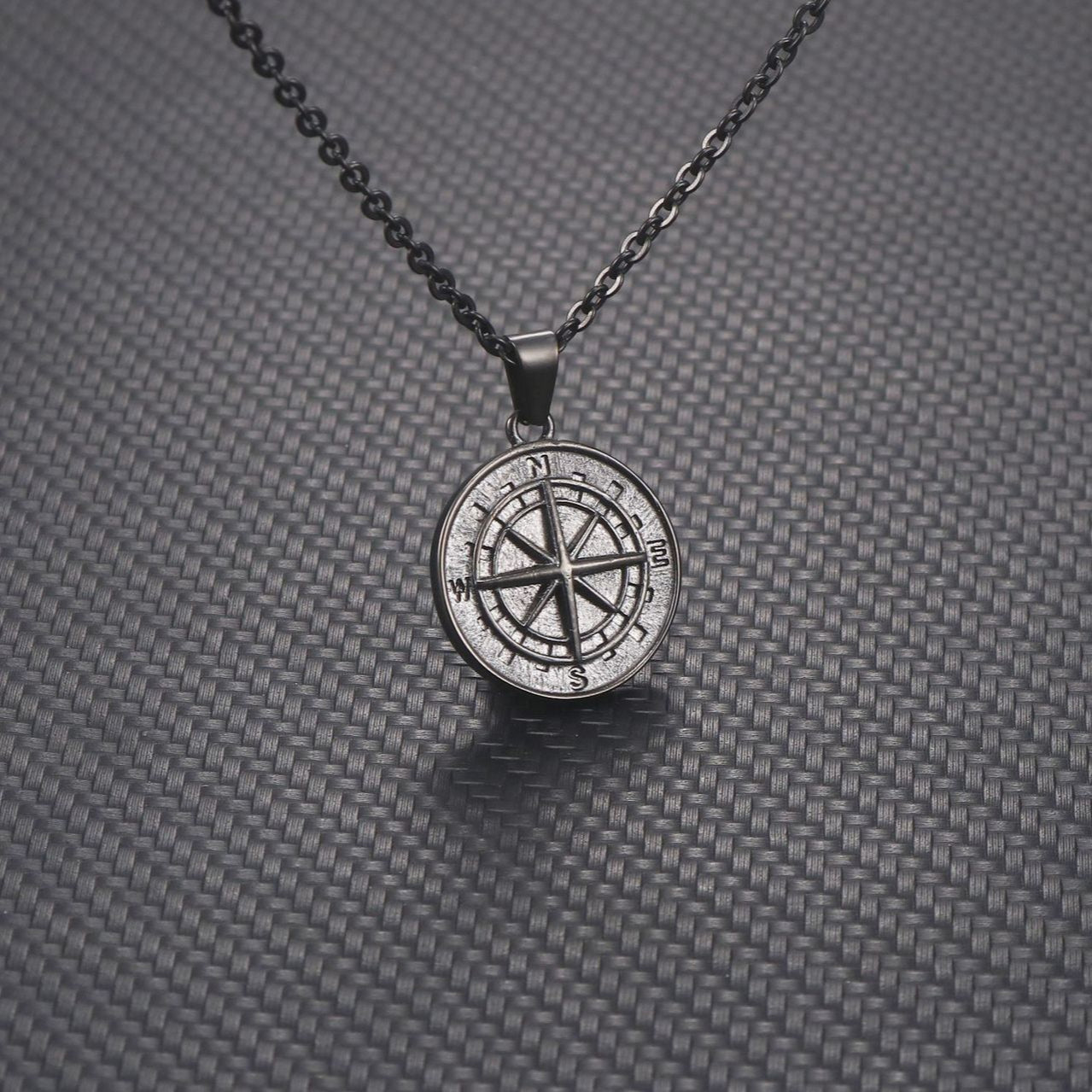 Stylish Titanium Steel Compass Pendant for Men - Personalized American and European Fashion Design