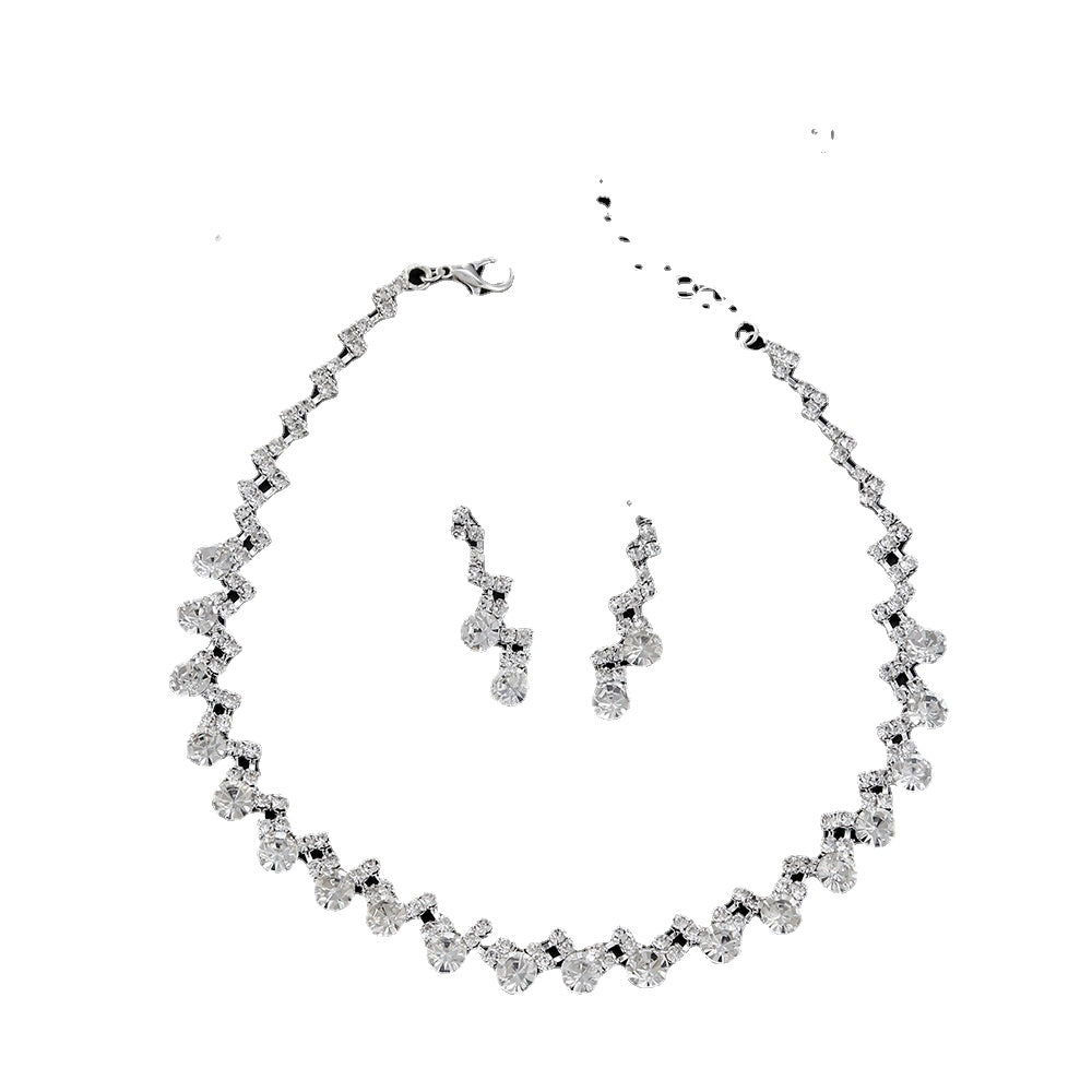 Elegant Rhinestone Necklace and Earrings Set - Stunning Claw Design