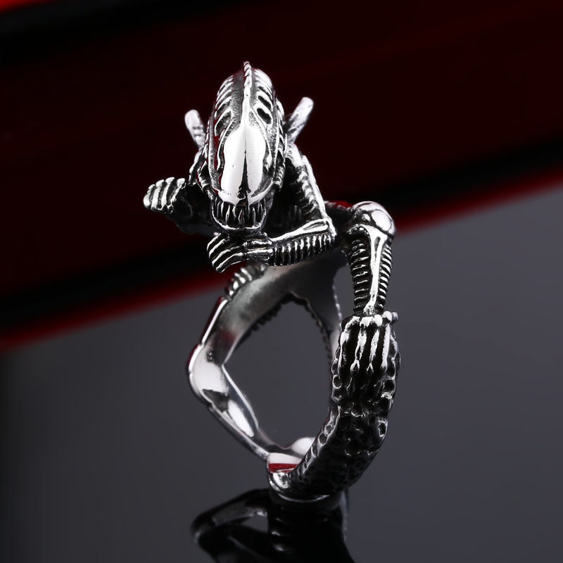 Men's Three-Dimensional Alien Titanium Steel Ring - Unique Film & TV Inspired Accessory