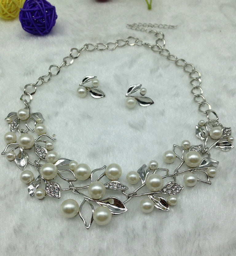 Korean Style Star Jewelry Female Necklace with Pearl Detail - Savanna Rhythms Collection