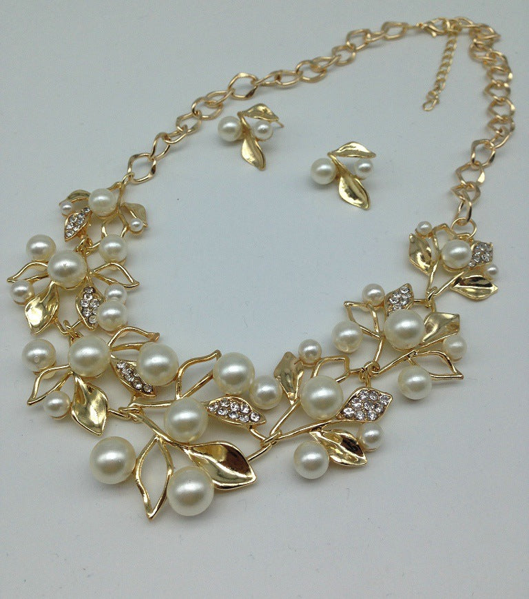 Korean Style Star Jewelry Female Necklace with Pearl Detail - Savanna Rhythms Collection