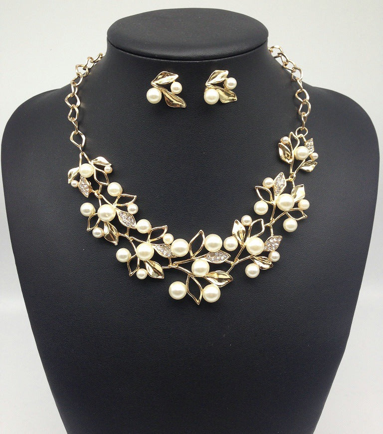 Korean Style Star Jewelry Female Necklace with Pearl Detail - Savanna Rhythms Collection