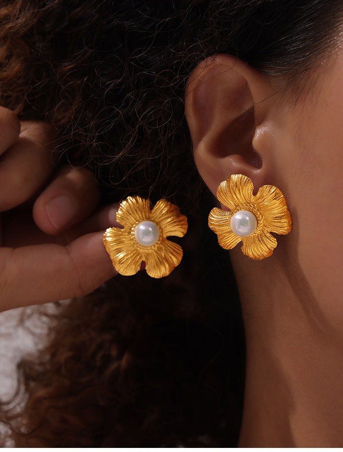 Geometric Blossom Gold-Plated Earrings with Retro Design Aesthetic