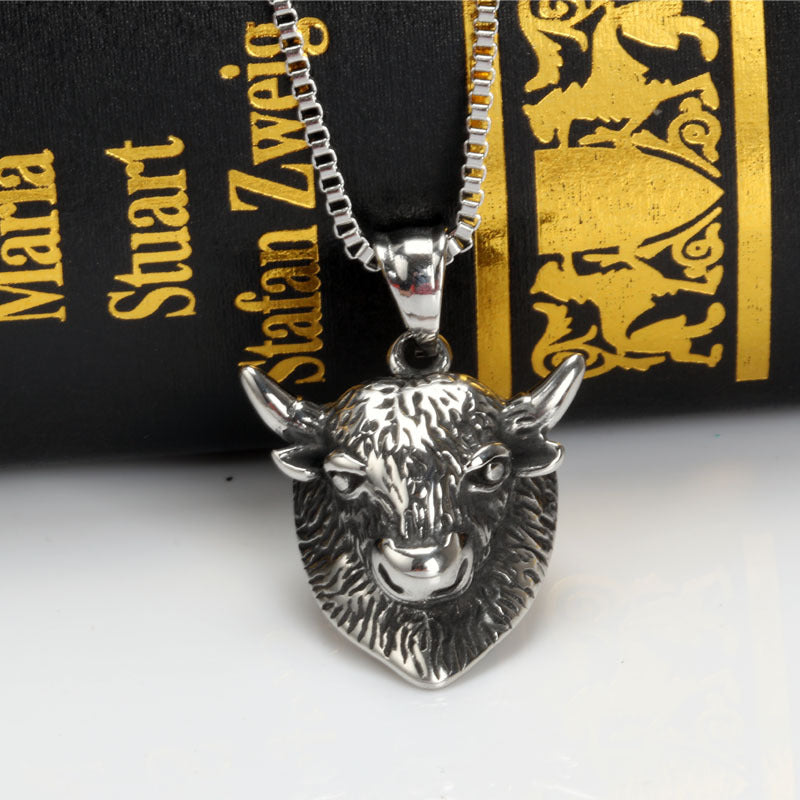 Personalized Titanium Steel Bull Head Pendant for Men - Retro Goth Punk Jewelry