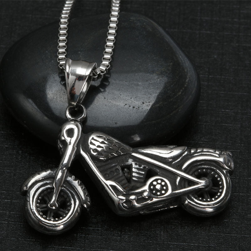 Trendy Retro Skull Motorcycle Pendant Necklace for Men - Titanium Steel Casting