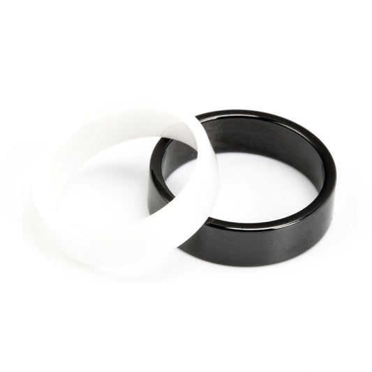 Stylish Black and White Ceramic Couples Ring - Unisex Fashion Jewelry for Men and Women