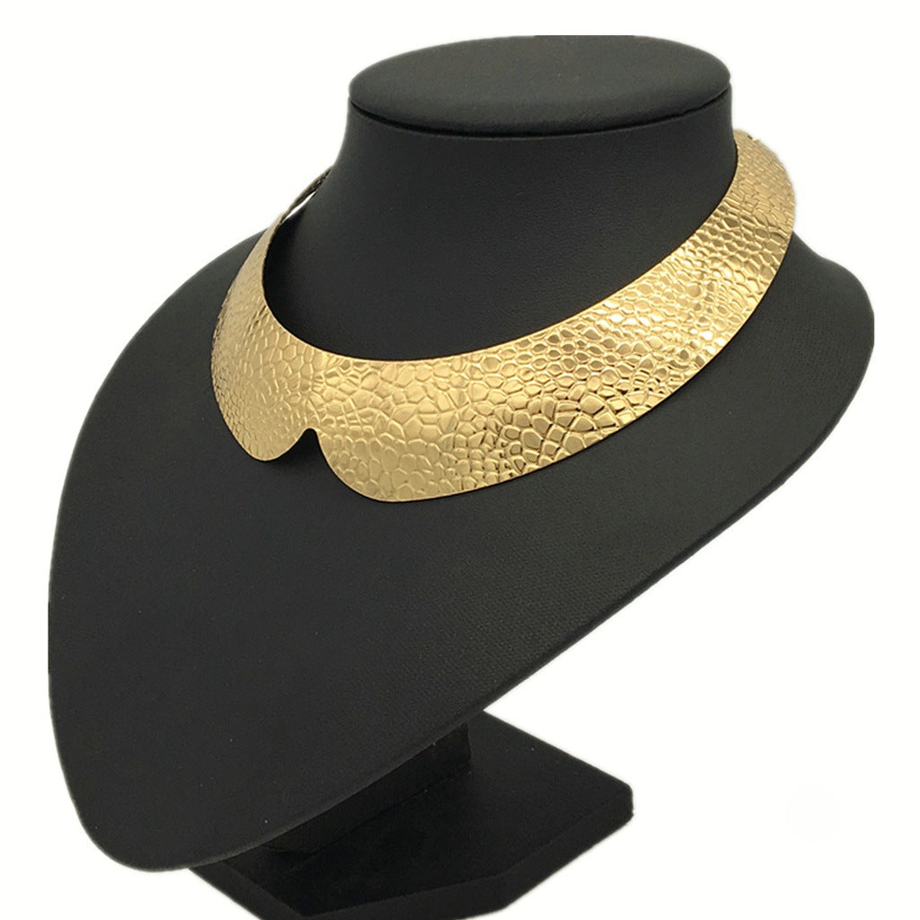 Savanna Rhythms Metal Embossed Choker Necklace