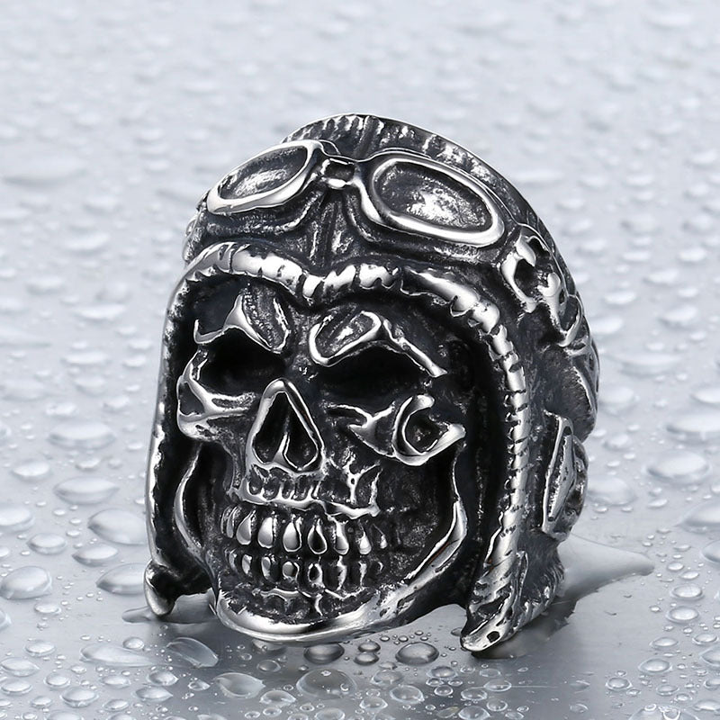 Titanium Steel Punk Skull Ring for Men - Bold and Unique Personality Jewelry