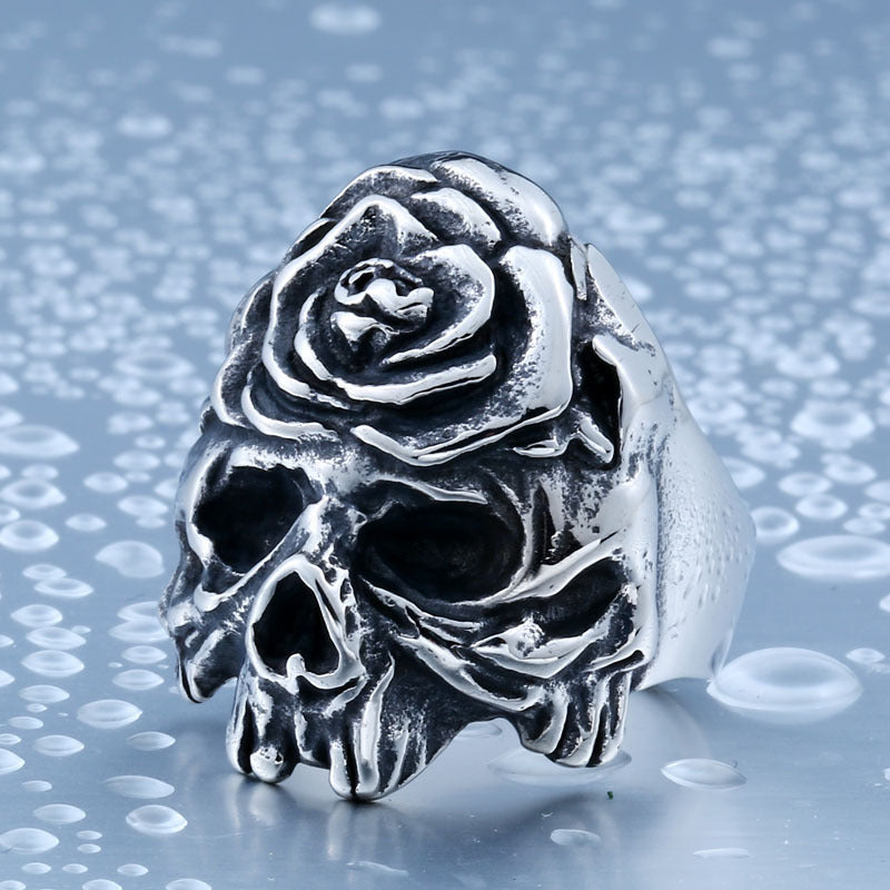 Men's Bold Titanium Steel Skull Ring - A Statement of Strength and Attitude