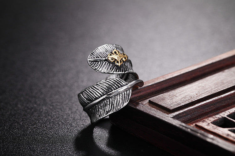 Exotic Fashion Feather Retro Titanium Ring for Men and Women