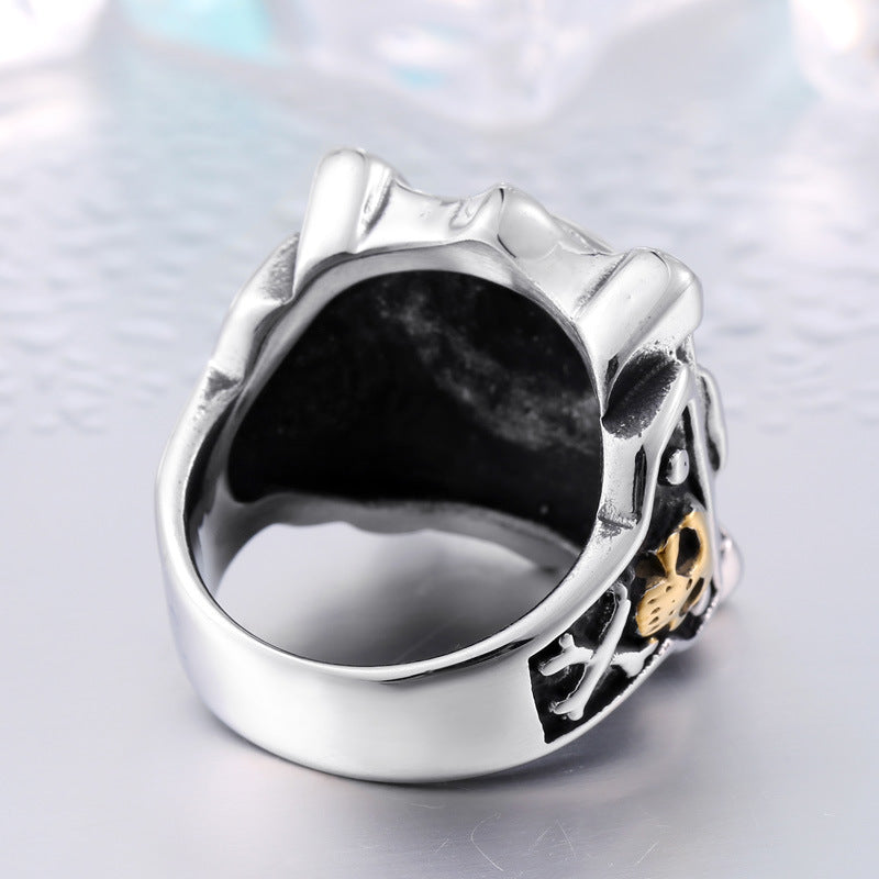 Men's Retro Skull Ring in Titanium Steel - Edgy Stainless Steel Jewelry for Unique Style