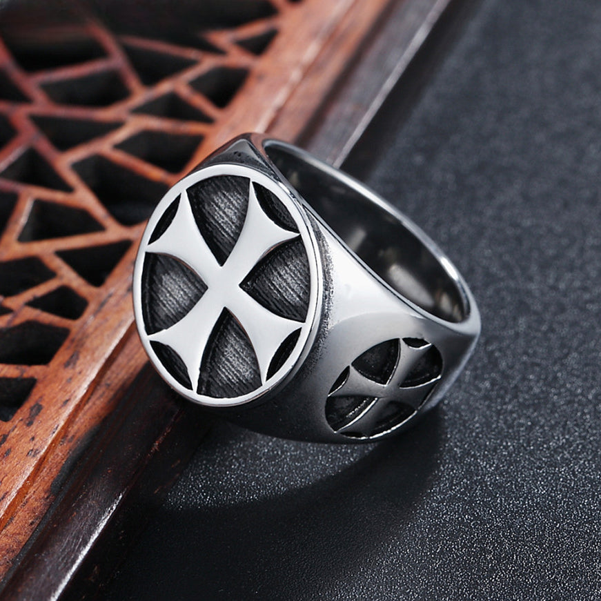 Round Teutonic Cross Medal Titanium Steel Ring for Men