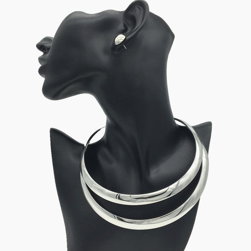 Punk Exaggerated Hollow Metal Collar Necklace by Planderful	Collection