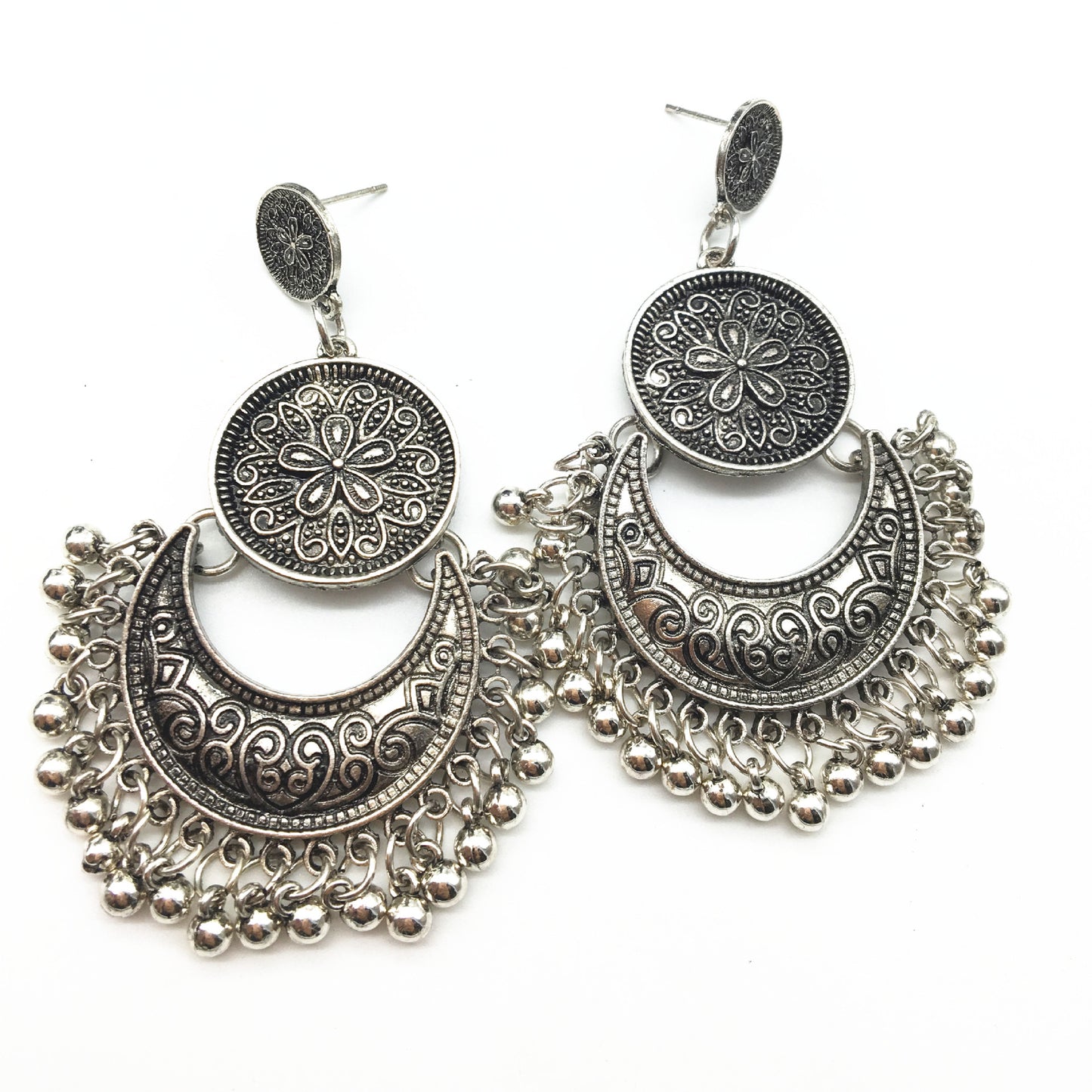 Vintage Tassel Earrings in Ethnic Style with Personalized Touch