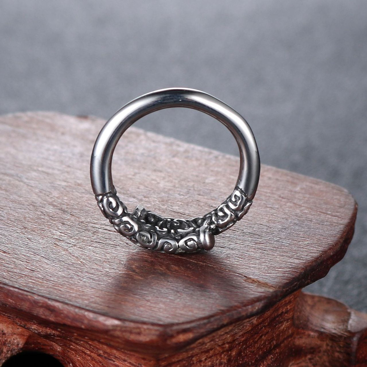 Punk-Inspired Sun Wukong Golden Hoop Ring in Stainless Steel for Men - Chinese Ethnic Style Jewelry