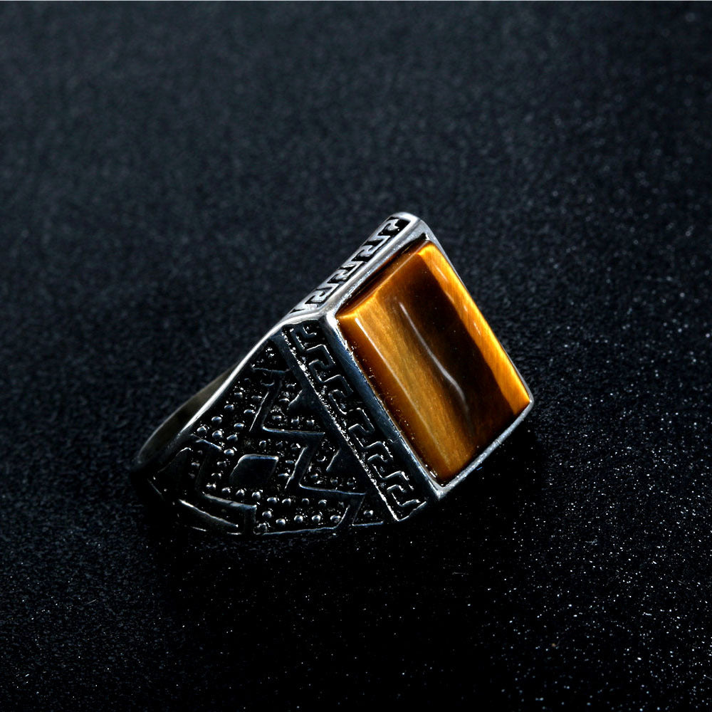 Retro Punk Titanium Steel Black Gemstone Ring with Great Wall Design for Men