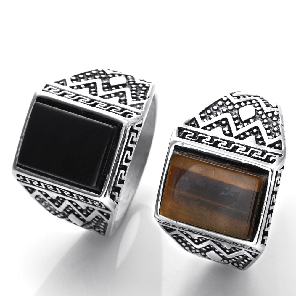 Retro Punk Titanium Steel Black Gemstone Ring with Great Wall Design for Men