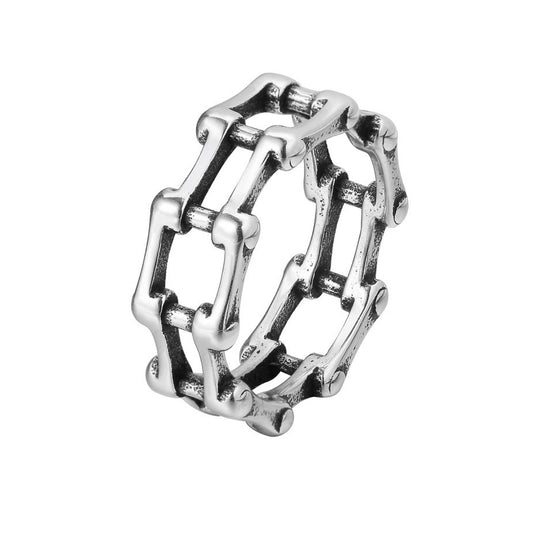 Men's Titanium Steel Rings - Retro European and American Car Chains Design