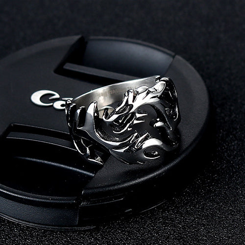 Trendy Retro Men's Dragon Ring in Titanium Steel - Fashionable Domineering Design