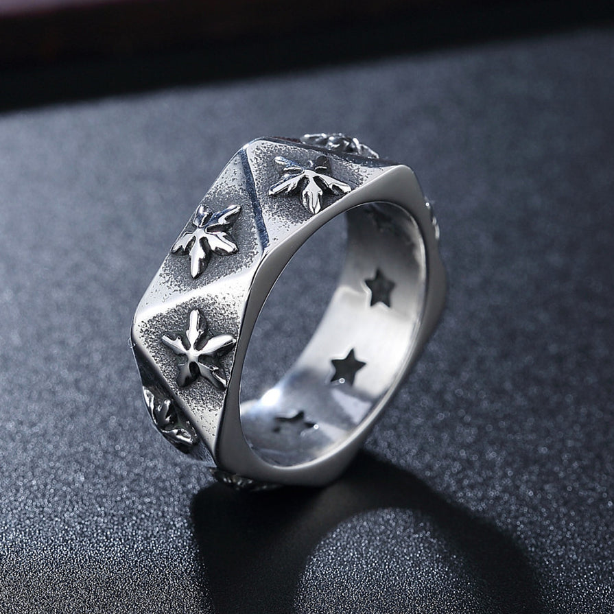 Relief Snowflake Triangle Surface Titanium Steel Ring for Men