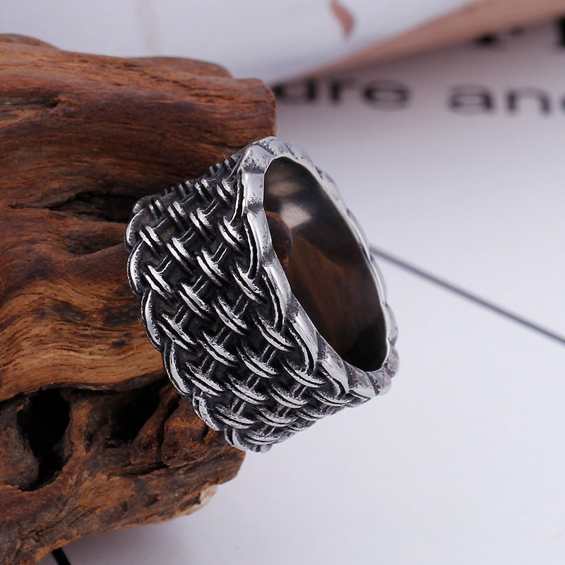 Titanium Steel Retro Interwoven Love Ring - Bold Men's Woven Design, Direct from Factory