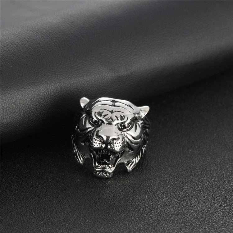 Titanium Steel Retro Tiger Head Ring for Men - Bold European and American Jewelry